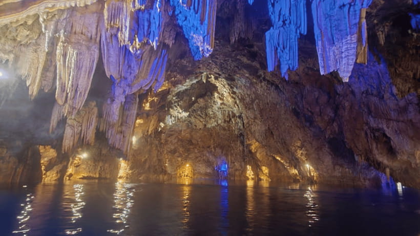 Coron: Pukaway Underground Cave Cenote & Island Hopping Tour - What to pack for the cave and beaches