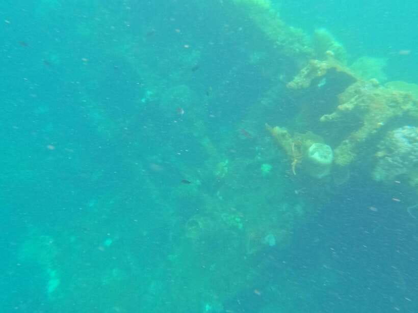 CORON:REEF AND WRECK - 2 JAPANESE WRECK AND PASS ISLAND TOUR - Lusong Coral Garden and the moving water