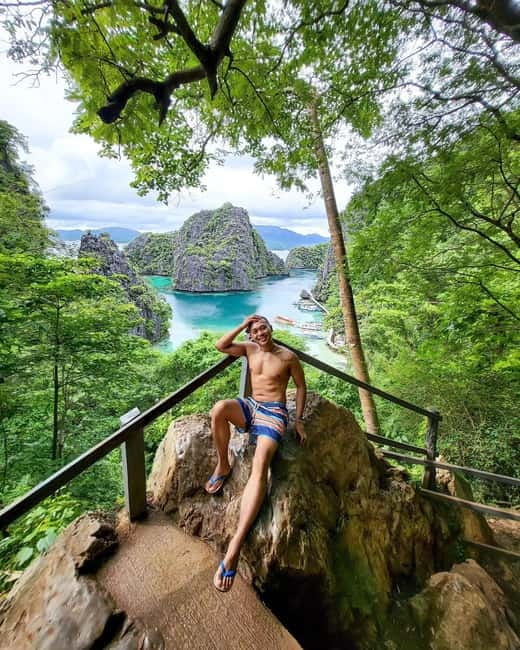 Coron: Super Ultimate 7 Destination with Lunch & Transfer - Twin Lagoon and the changing water