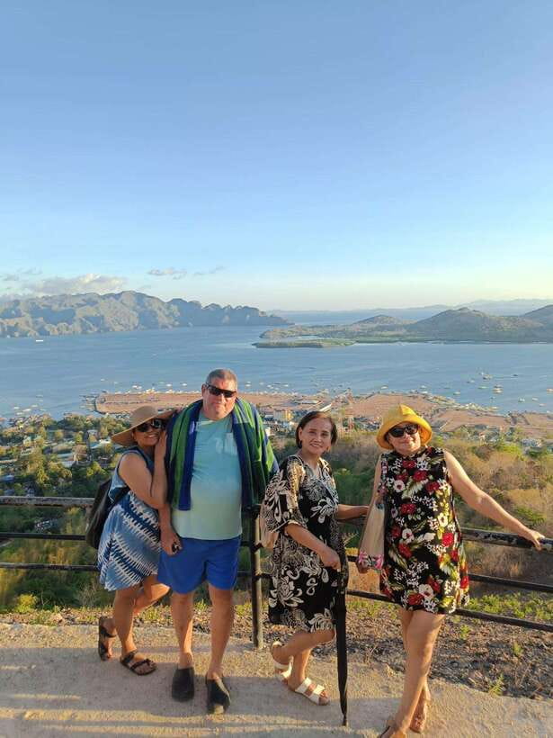 Coron Town Tour: Maquinit Hotspring & Mt. Tapyas Trekking - The four-hour reality and the advertised eight hours
