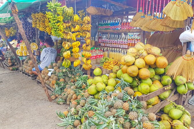 Discover Tagaytay's Countryside: Half-Day Sightseeing Tour - The local market and Tagaytay treats