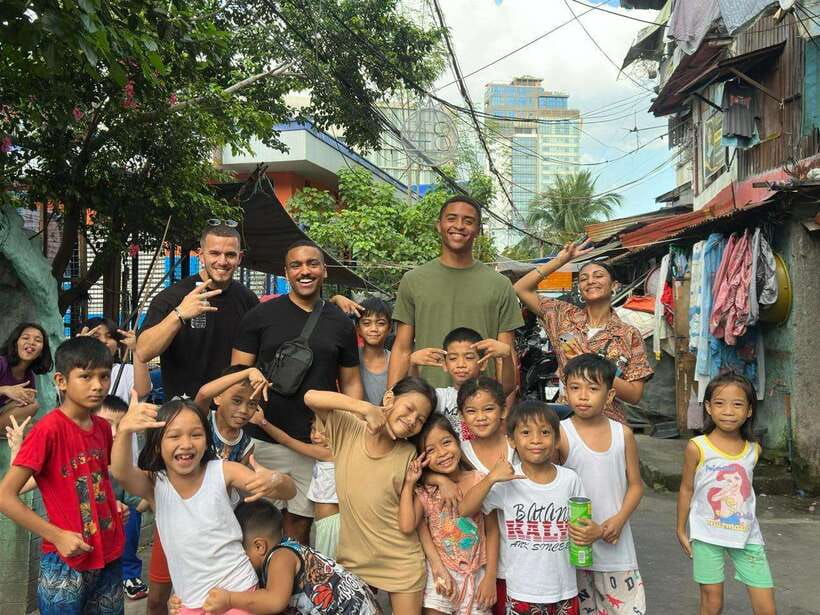Discover the Real Manila with a Local Guide - Filipino food and everyday encounters