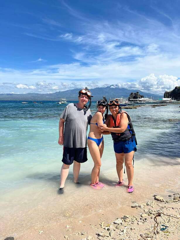 Dumaguete Apo Island Snorkel with turtle Tour - What to pack for a wet, active morning
