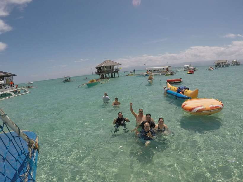 Dumaguete: Dolphin Watching & Manjuyod Sandbar Private Tour - Manjuyod Sandbar at low tide