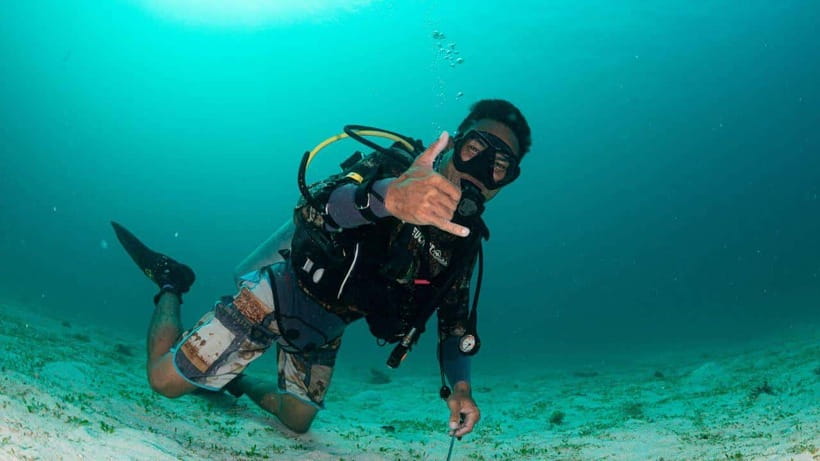 El Nido: Discover Scuba Diving with Manta Rays in Sibaltan - The second session, open water to 12 meters