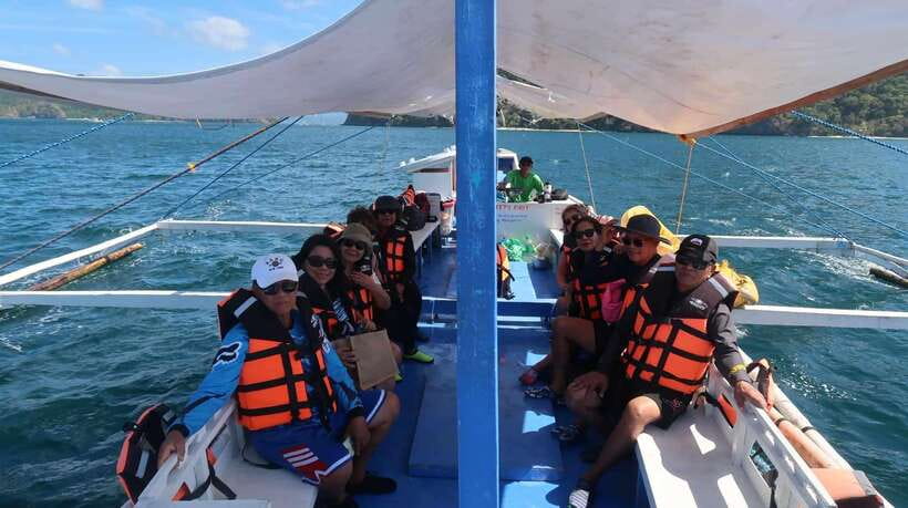 El Nido: Island Hopping TOUR A with Lunch, Transfer & EDTF - Shimizu Island turns lunch into a beach break
