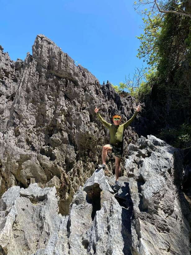 El Nido: Island Hopping TOUR A with Lunch, Transfer & EDTF - The morning pickup and the port routine