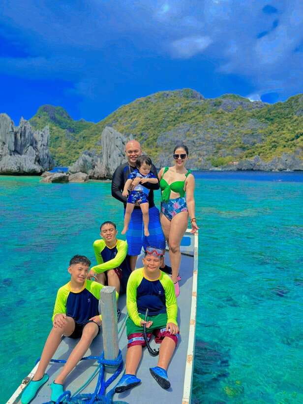 El Nido Island Hopping Tour A - The Morning Pickup and Boat Departure