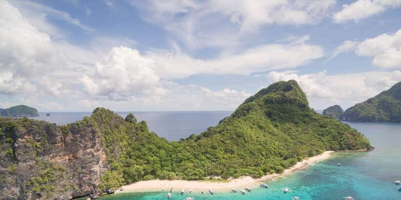 El Nido Island Hopping Tour C: Hidden Beaches & Shrine - Lunch, boat time and the pace of the day