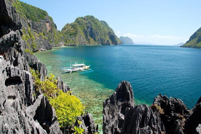 El Nido Palawan Zipline Two Way - Returning on the second cable