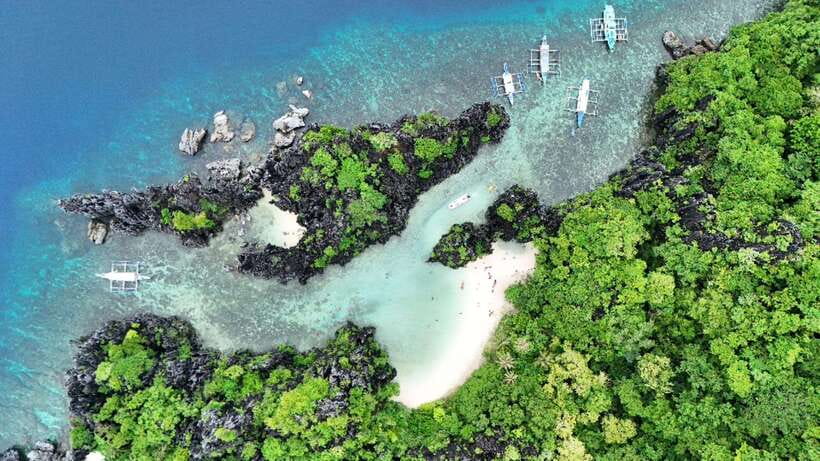 El Nido: Private Tour B with Snake Island and Caves - What the $27 price really covers