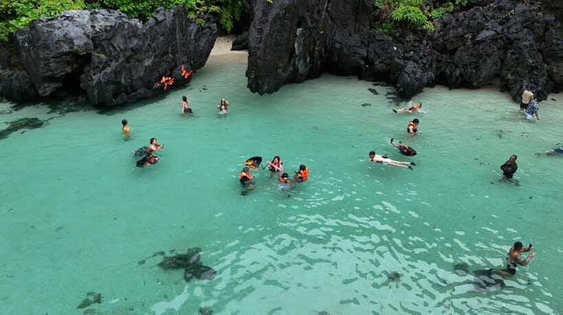 El Nido:Private Tour D with Highlights Small & Cadlao Lagoon - What the $24 price really covers