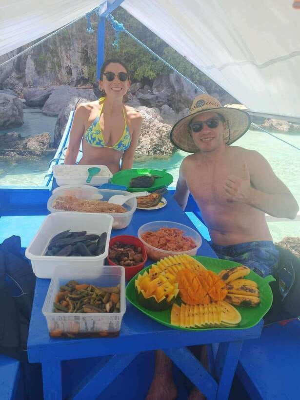 El Nido:Private Tour D with Highlights Small & Cadlao Lagoon - Practical booking advice before you go