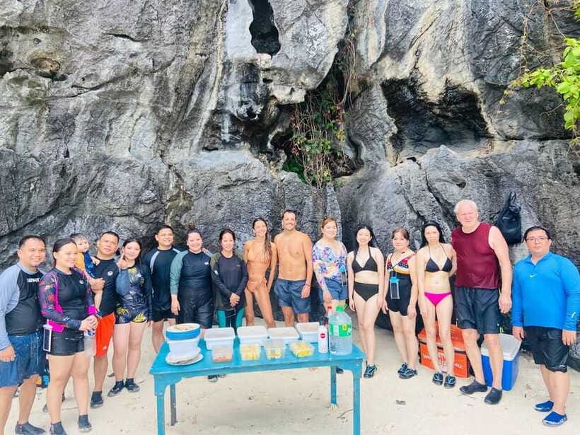 El Nido: Shared Island Hopping Tour C with Buffet Lunch - How to get more from Tour C