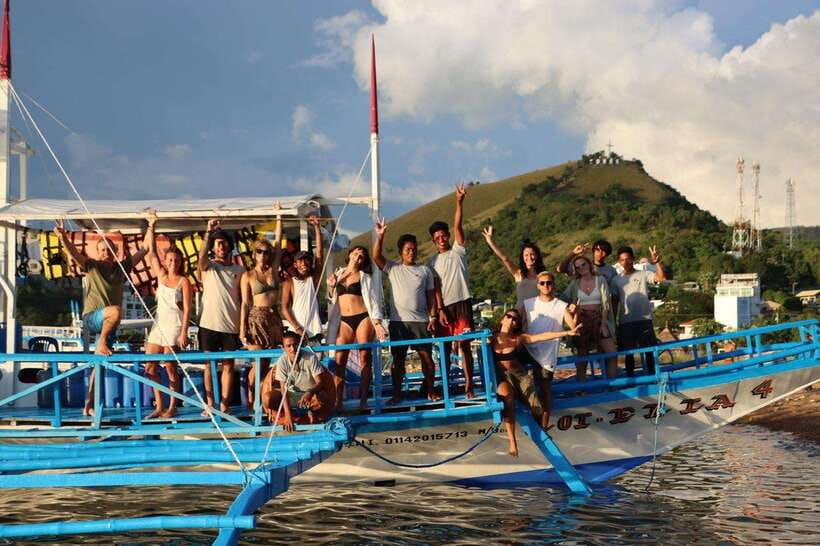 El Nido to Coron: 3-Day 2-Night Island-Hopping Expedition - Day two: reefs, beaches, and a night without Wi-Fi