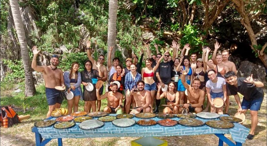 El Nido Tour C: Explore Hidden & Secret Beach Adventure - Secret Beach: the swim through the rock