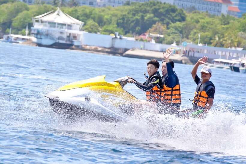 From Cebu: Mactan Island 3 Watersport Activities Tour - The 30-minute ride from your hotel to Mactan