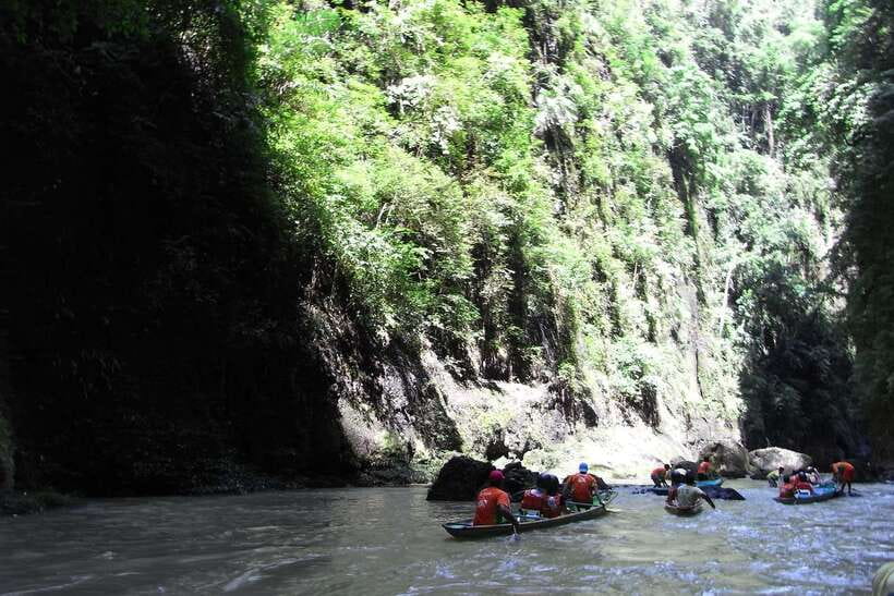 From Manila: Majestic Pagsanjan Falls Adventure - The native banca ride is the real event