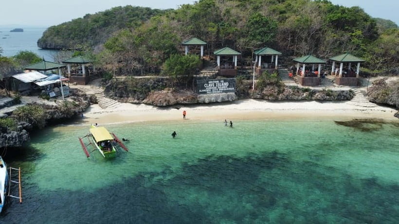 From Manila: Pangasinan Hundred Islands Guided Tour - Governor’s Island and the long zip-line