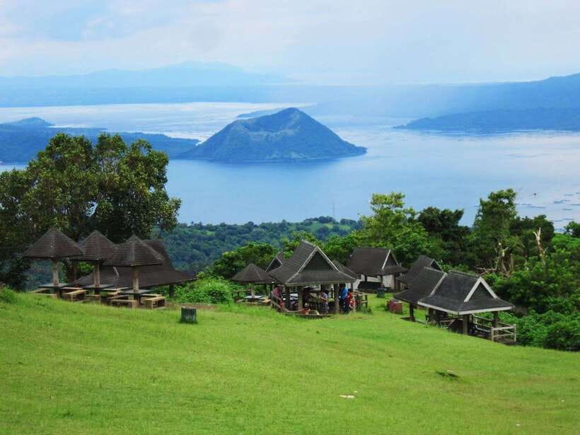 From Manila: Panoramic Tagaytay Ridge Tour - Gourmet Farm, where the food begins