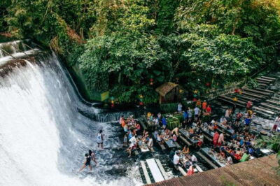 Villa Escudero Guided Tour