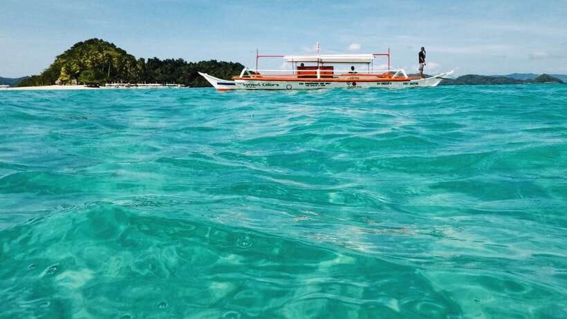 From Puerto Princesa: Port Barton & Island Hopping Day Trip - Group service, guides, and the practical weak spot