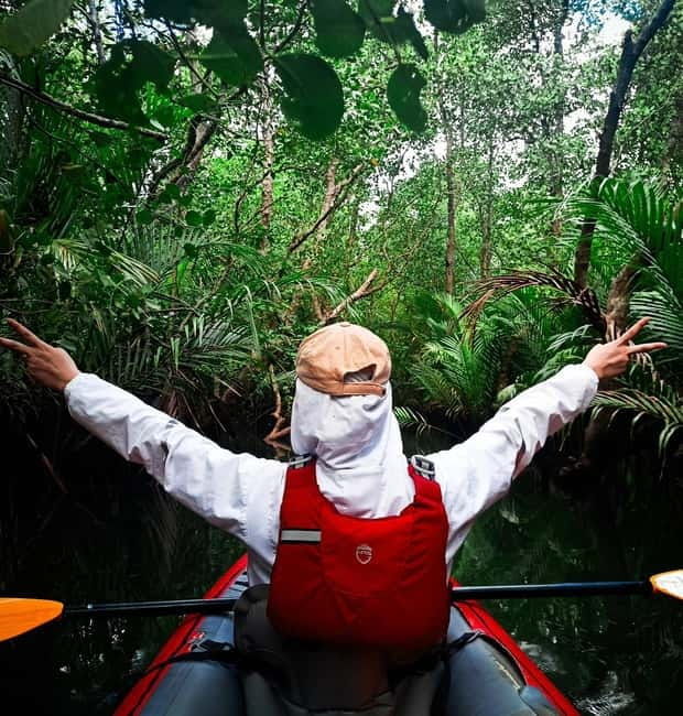 From Tagbilaran City/Panglao Island: Bohol Mangrove Kayaking - Food, local snacks, and the return to land