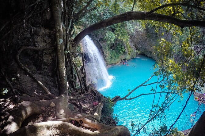 Kawasan Falls Canyoneering Tour from Moalboal - Four hours around Kawasan Falls