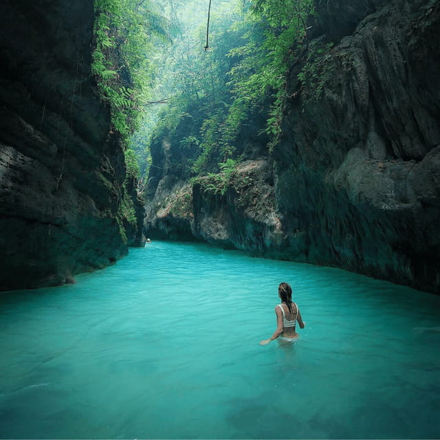 Kawasan Falls Canyoneering Transfers from Cebu with Lunch - A relaxed pace makes a real difference