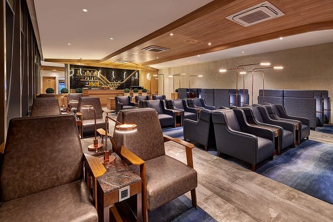 Mactan Cebu International Airport Plaza Premium Lounge - Showers can change the value calculation