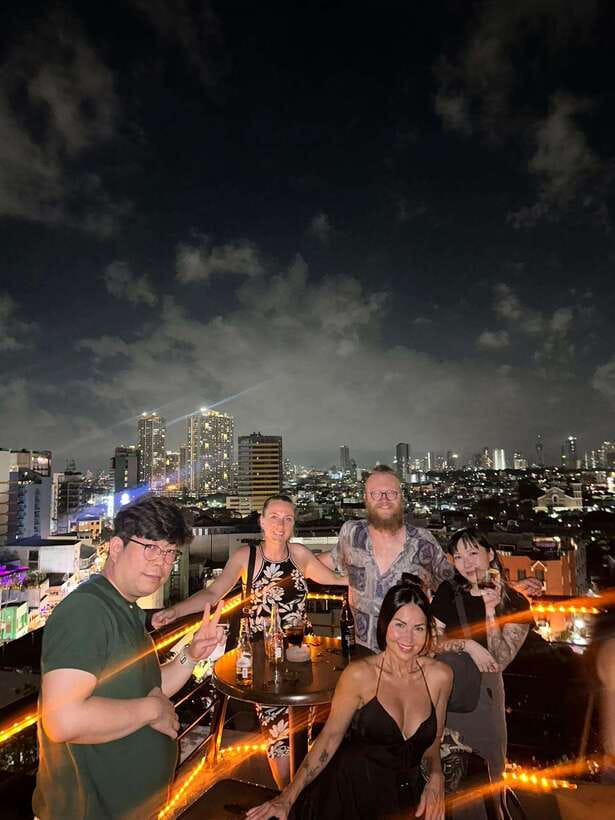 ⭐ Makati Bar Hopping and Pub Crawl Tour with Venus ⭐ - The first bars: easing into the night
