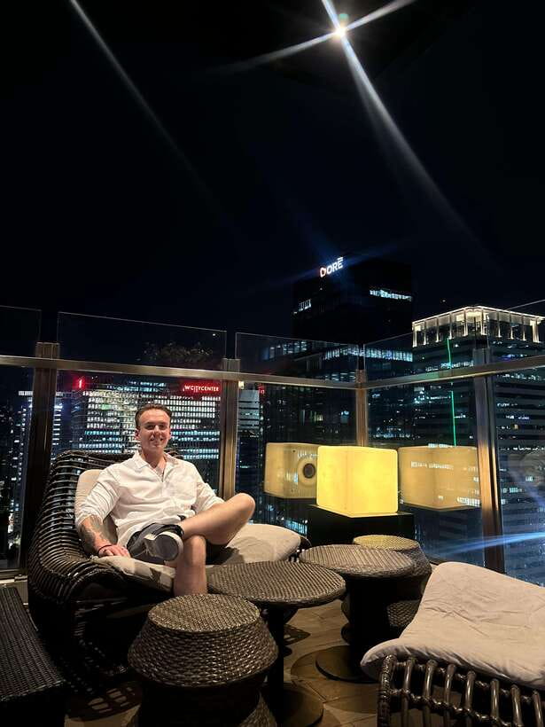 Makati Hidden Bars and Rooftop Bars with Venus - Practical ways to make the three hours better