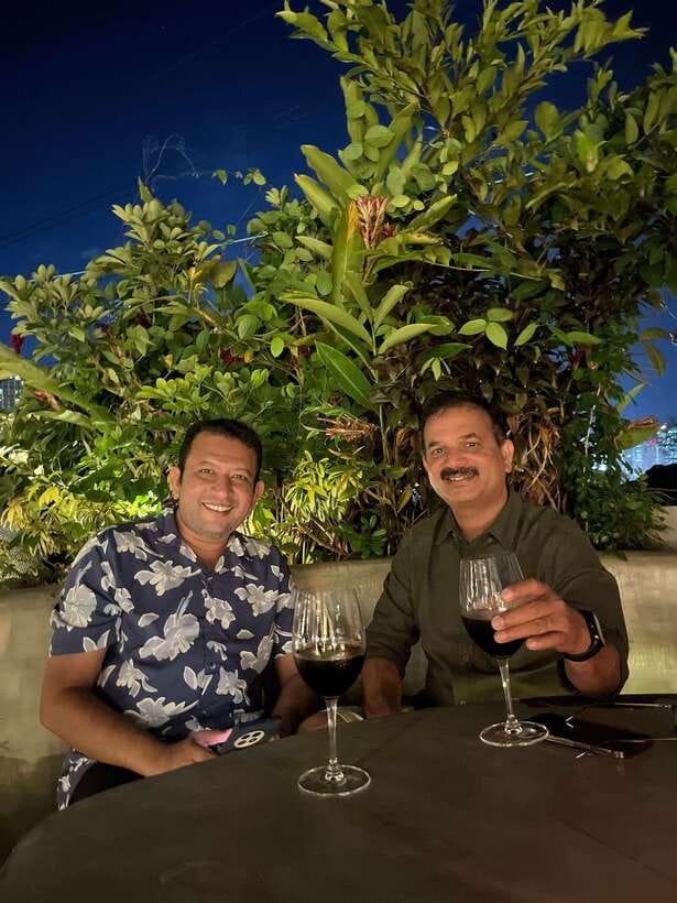 Makati Rooftop Barhopping with Local Guide - The $50 price and what it really covers