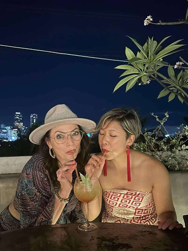 Makati Street food Tour, End with a Rooftop City View - Filipino refreshments, cold beer, and a useful pause