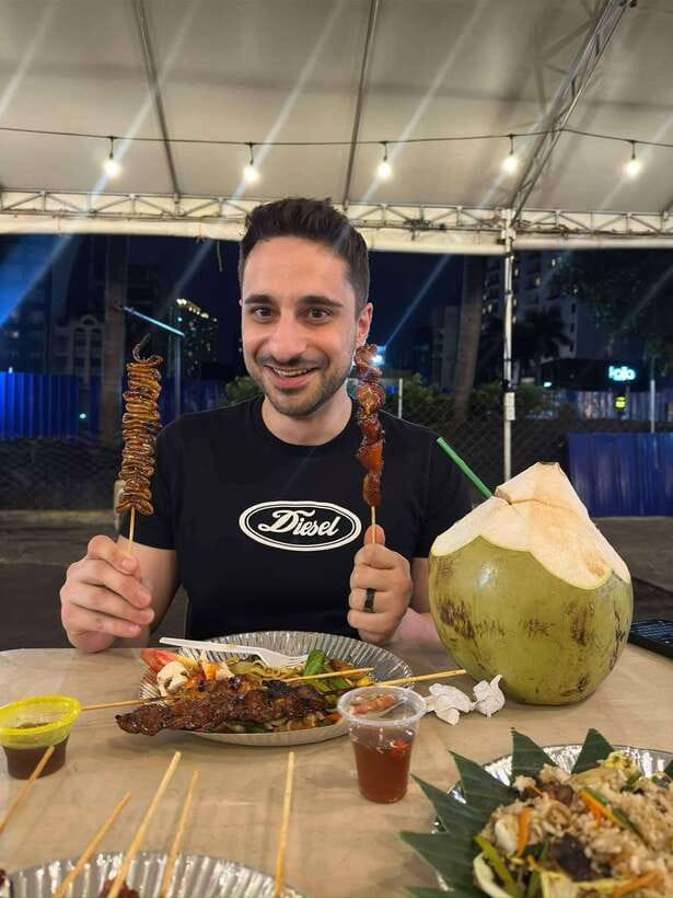 Makati Street food Tour, End with a Rooftop City View - The rooftop finish above Makati