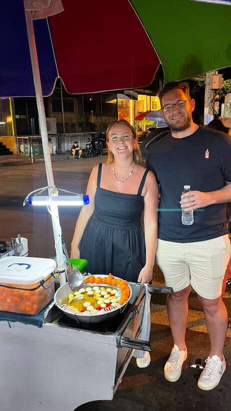 Makati Street food walking tour with Dinner - How the Two-Hour Evening Unfolds