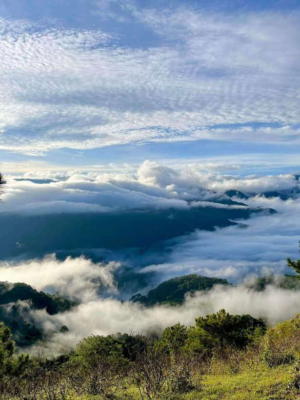 Manila: 3-Day Sagada, Baguio, & Banaue Rice Terraces Tour - Sagada: coffins, caves, and Echo Valley