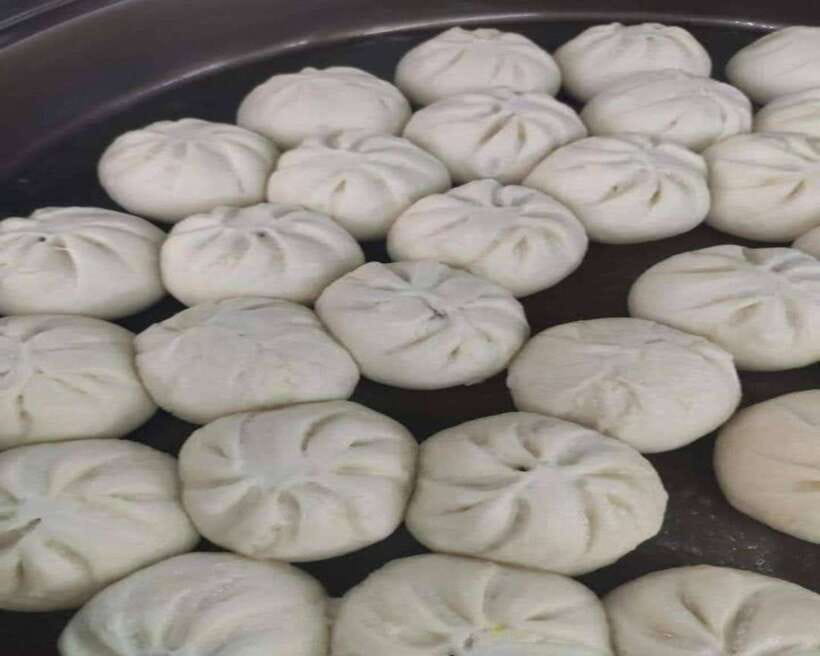 Manila: Binondo Chinatown Food Tour with Free Food Samples - Walking conditions and who will enjoy it