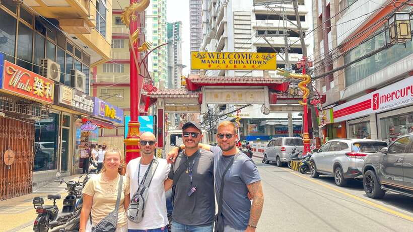 Manila Chinatown Food Tour with Local Guide - Eating your way from Chinese classics to Filipino-Chinese flavors