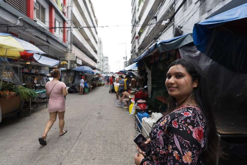Manila Chinatown Hidden Gems with Venus - Temples, traditions, and local questions