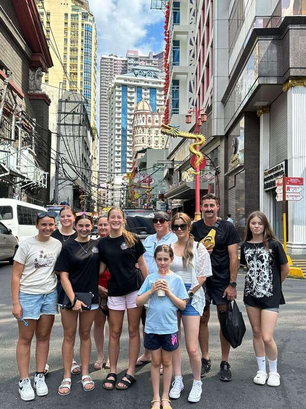 Manila Chinatown Hidden Gems with Venus - Binondo Church and the oldest streets