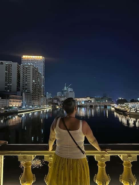Manila: Chinatown Nighttime Tour by Tuk-Tuk - Ending beside the Pasig River