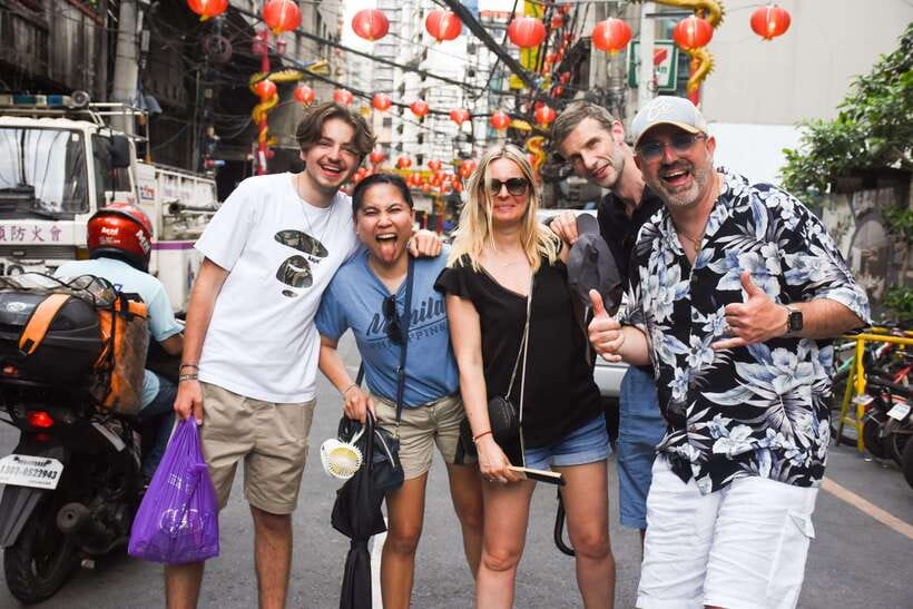 Manila: Guided Food Tour of Binondo with Tastings - How much food do you really get?