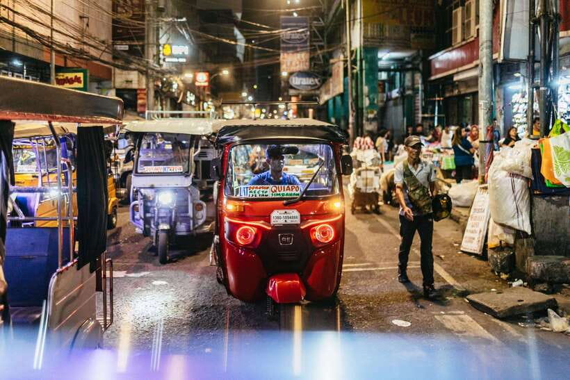 Manila: Guided Night Market Experience - How the two-hour schedule feels