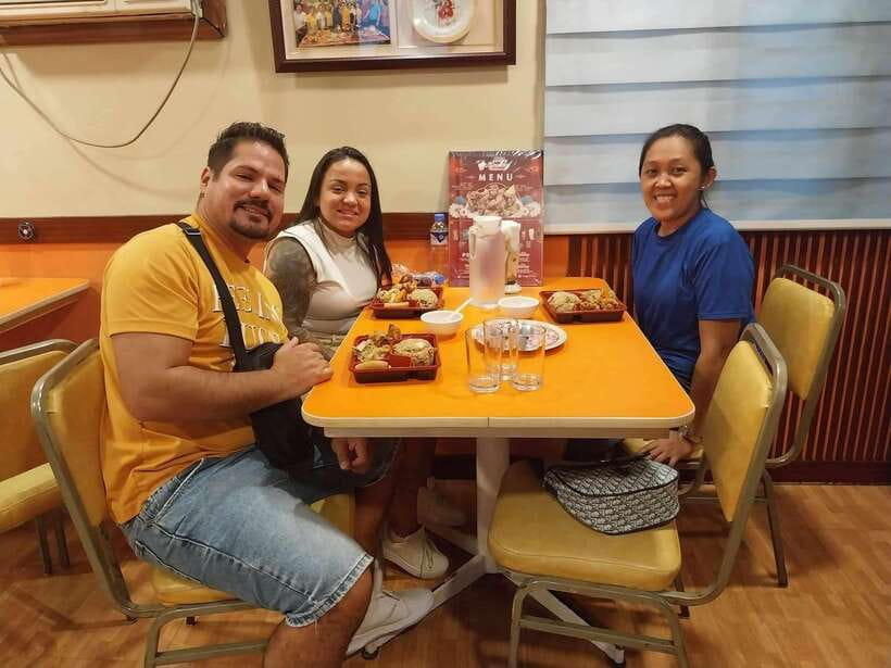 Manila: Intramuros and Chinatown Food Tour with Food Samples - Finishing at Binondo Church