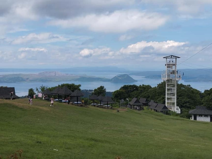 Manila: Private Tagaytay Highlands and Taal Volcano Tour - Who should book this Tagaytay day trip?