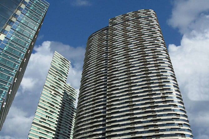 Manila Social and Political Walk - Rockwell Center: prosperity as a starting point