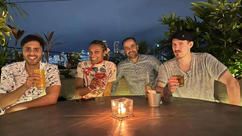 Manila Ultimate Nightlife Pub Crawl - A three-hour introduction to Makati nightlife