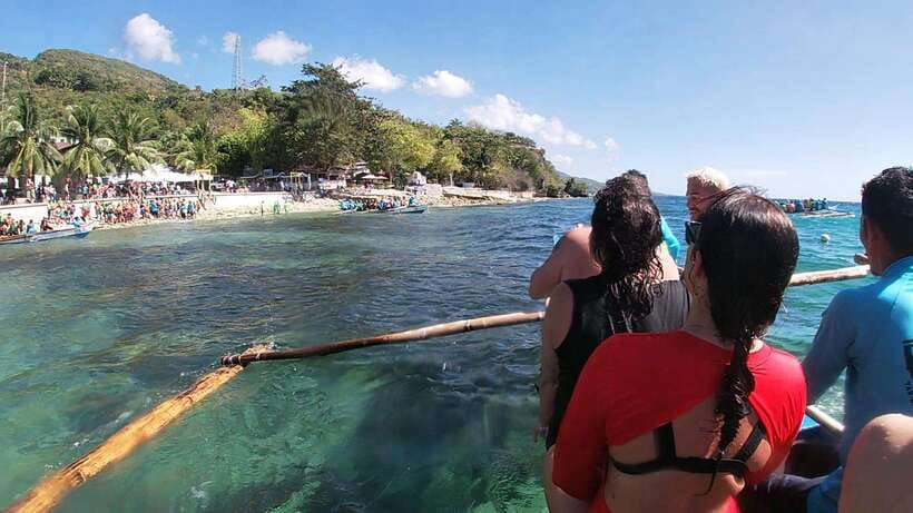 Oslob: Whaleshark Watching, Sumilon Island & Monkey Viewing - The real shape of this one-day Oslob trip