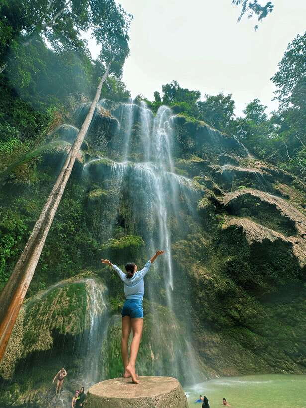 Oslob: Whaleshark Watching, Tumalog Falls & Sumilon Island - Who should book this day